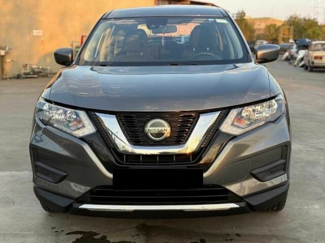 Серый Ниссан Rogue, объемом двигателя 2.5 л и пробегом 110 тыс. км за 9800 $, фото 7 на Automoto.ua