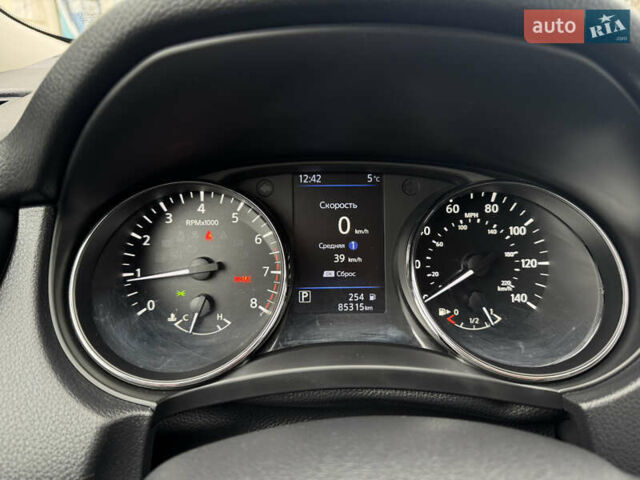 Серый Ниссан Rogue, объемом двигателя 2.49 л и пробегом 85 тыс. км за 15999 $, фото 20 на Automoto.ua