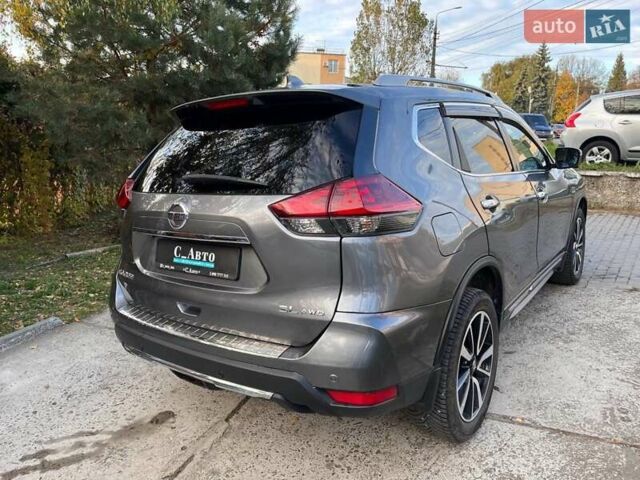 Серый Ниссан Rogue, объемом двигателя 2.49 л и пробегом 109 тыс. км за 18900 $, фото 5 на Automoto.ua