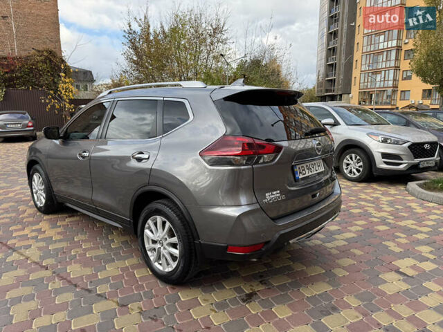 Сірий Ніссан Rogue, об'ємом двигуна 2.49 л та пробігом 61 тис. км за 17000 $, фото 6 на Automoto.ua