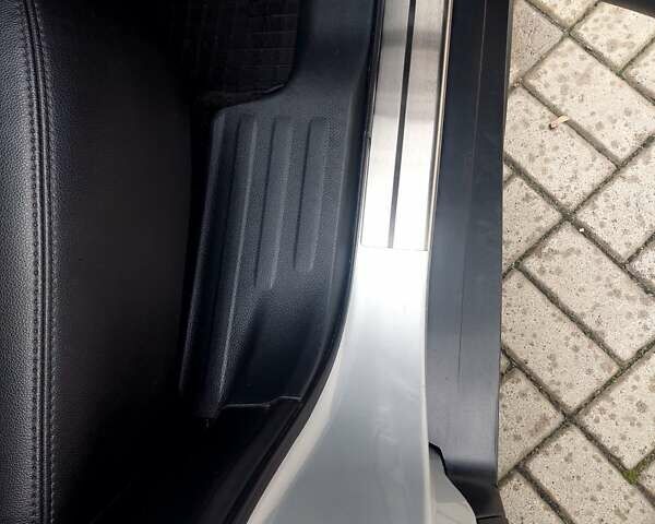 Серый Ниссан Rogue, объемом двигателя 2.49 л и пробегом 134 тыс. км за 15600 $, фото 12 на Automoto.ua