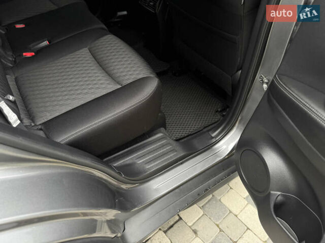 Сірий Ніссан Rogue, об'ємом двигуна 2.5 л та пробігом 115 тис. км за 16900 $, фото 22 на Automoto.ua