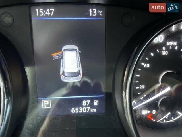 Сірий Ніссан Rogue, об'ємом двигуна 2.49 л та пробігом 65 тис. км за 19500 $, фото 25 на Automoto.ua