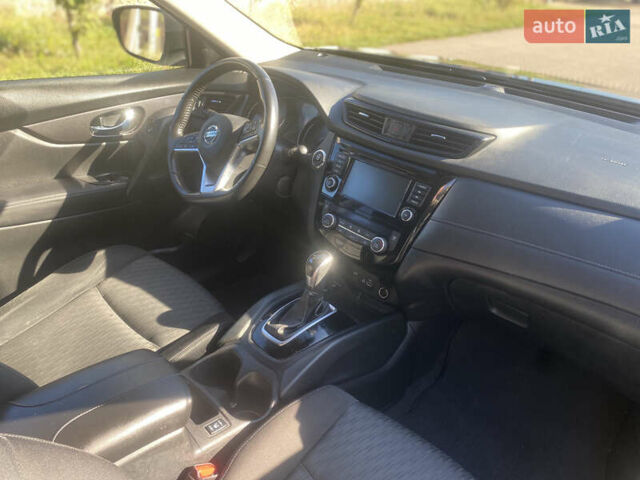 Сірий Ніссан Rogue, об'ємом двигуна 2.49 л та пробігом 217 тис. км за 15900 $, фото 20 на Automoto.ua