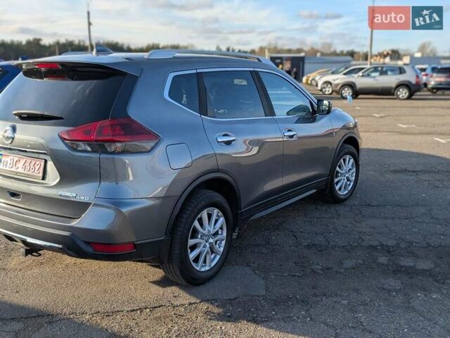 Сірий Ніссан Rogue, об'ємом двигуна 2.49 л та пробігом 90 тис. км за 16700 $, фото 23 на Automoto.ua