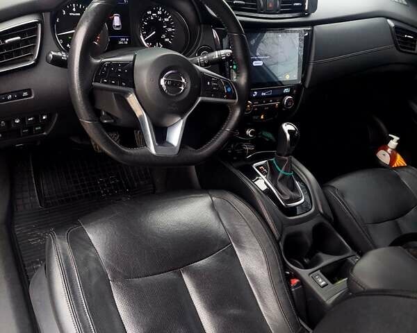 Серый Ниссан Rogue, объемом двигателя 2.49 л и пробегом 134 тыс. км за 15600 $, фото 11 на Automoto.ua