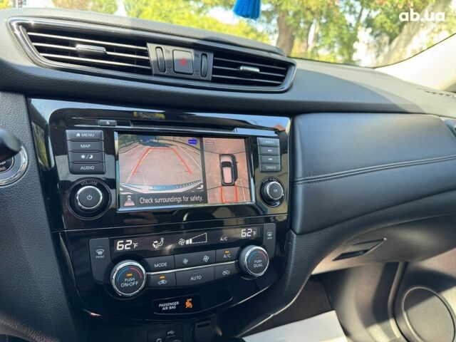 Сірий Ніссан Rogue, об'ємом двигуна 2.5 л та пробігом 78 тис. км за 18690 $, фото 31 на Automoto.ua