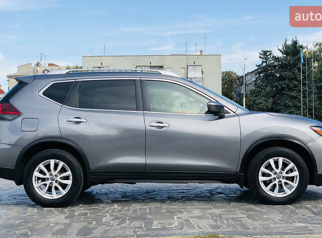 Серый Ниссан Rogue, объемом двигателя 2.49 л и пробегом 77 тыс. км за 15999 $, фото 12 на Automoto.ua