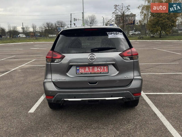 Серый Ниссан Rogue, объемом двигателя 2.49 л и пробегом 151 тыс. км за 15500 $, фото 3 на Automoto.ua