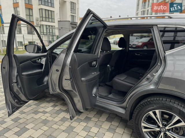 Сірий Ніссан Rogue, об'ємом двигуна 2.5 л та пробігом 115 тис. км за 16900 $, фото 19 на Automoto.ua