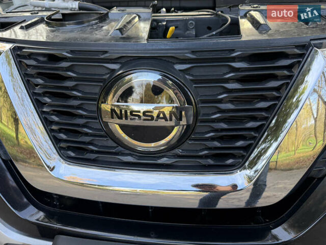 Серый Ниссан Rogue, объемом двигателя 2.49 л и пробегом 148 тыс. км за 14900 $, фото 49 на Automoto.ua