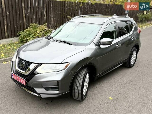 Серый Ниссан Rogue, объемом двигателя 2.49 л и пробегом 146 тыс. км за 14200 $, фото 5 на Automoto.ua