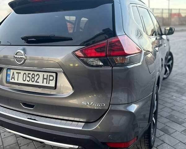 Серый Ниссан Rogue, объемом двигателя 2.49 л и пробегом 89 тыс. км за 15500 $, фото 12 на Automoto.ua