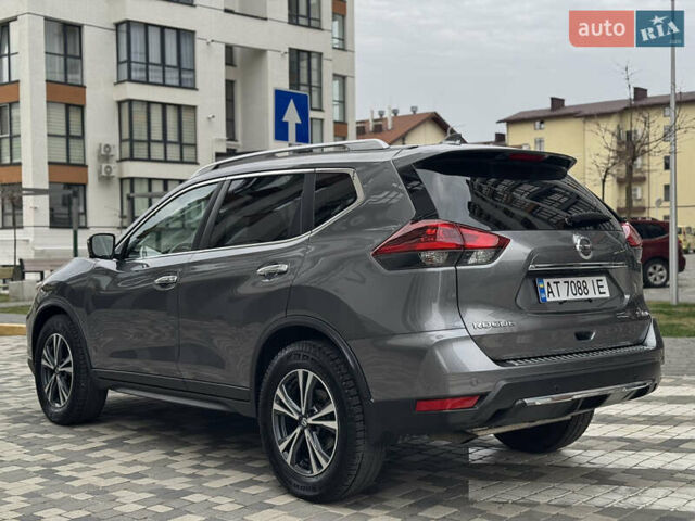 Сірий Ніссан Rogue, об'ємом двигуна 2.5 л та пробігом 115 тис. км за 16900 $, фото 12 на Automoto.ua