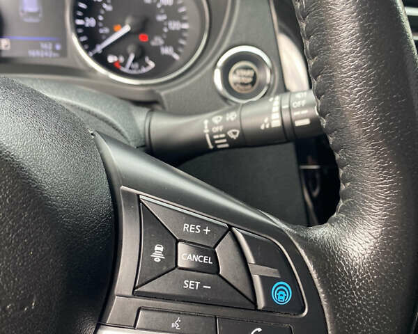 Серый Ниссан Rogue, объемом двигателя 2.5 л и пробегом 170 тыс. км за 14999 $, фото 22 на Automoto.ua