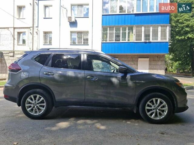 Сірий Ніссан Rogue, об'ємом двигуна 2.49 л та пробігом 68 тис. км за 16600 $, фото 8 на Automoto.ua