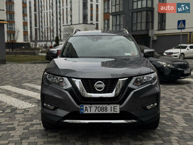 Сірий Ніссан Rogue, об'ємом двигуна 2.5 л та пробігом 115 тис. км за 16900 $, фото 5 на Automoto.ua