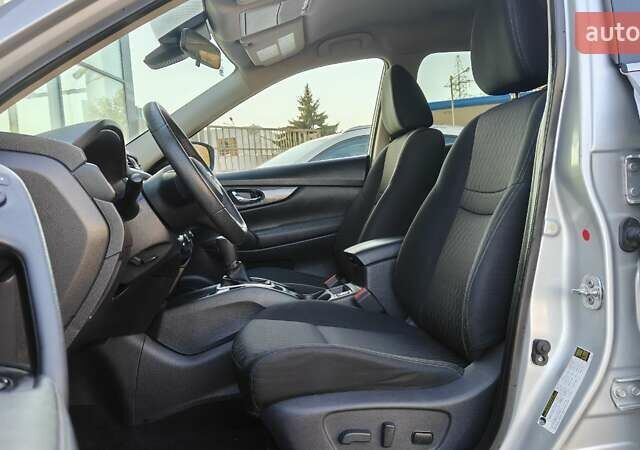 Сірий Ніссан Rogue, об'ємом двигуна 2.49 л та пробігом 152 тис. км за 14550 $, фото 17 на Automoto.ua
