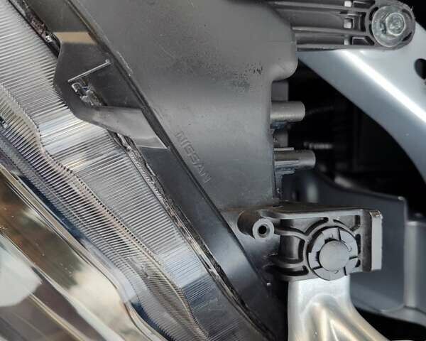 Сірий Ніссан Rogue, об'ємом двигуна 2.49 л та пробігом 15 тис. км за 18300 $, фото 23 на Automoto.ua