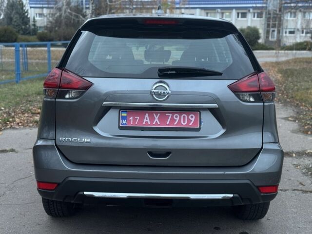 Серый Ниссан Rogue, объемом двигателя 2.5 л и пробегом 122 тыс. км за 14250 $, фото 13 на Automoto.ua