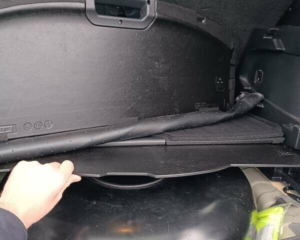 Серый Ниссан Rogue, объемом двигателя 2.49 л и пробегом 102 тыс. км за 16800 $, фото 9 на Automoto.ua