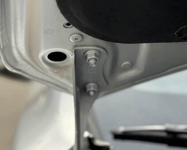 Ниссан Rogue 2019 в Запорожье на Automoto.ua Серый Ниссан Rogue, объемом двигателя 2.49 л и пробегом 115 тыс. км за 15799 $, фото 36 на Automoto.ua