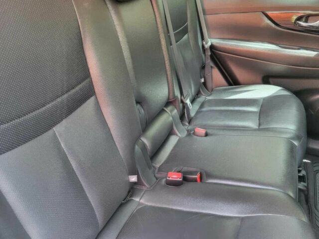 Серый Ниссан Rogue, объемом двигателя 2.5 л и пробегом 41 тыс. км за 12000 $, фото 10 на Automoto.ua