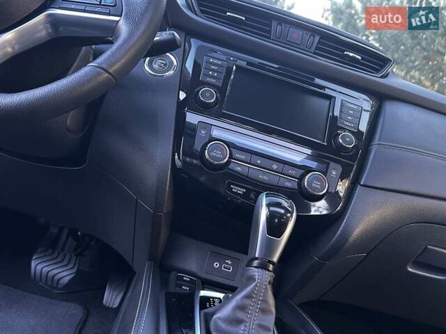 Сірий Ніссан Rogue, об'ємом двигуна 2.49 л та пробігом 174 тис. км за 14950 $, фото 96 на Automoto.ua