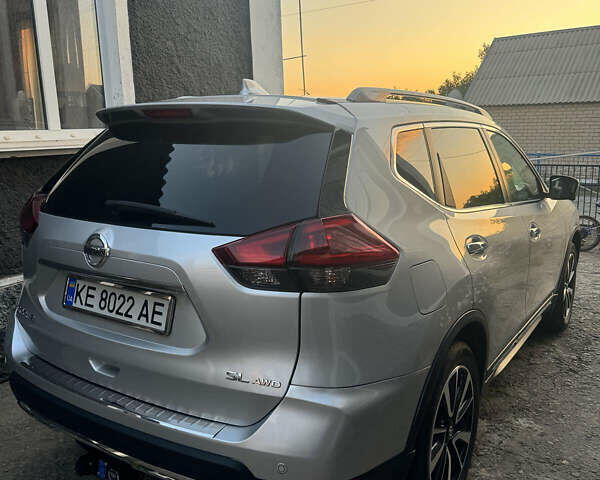 Серый Ниссан Rogue, объемом двигателя 2.49 л и пробегом 54 тыс. км за 28900 $, фото 4 на Automoto.ua