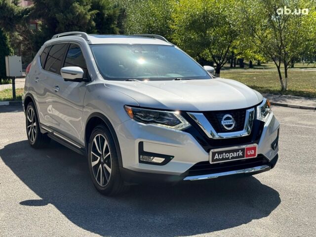 Сірий Ніссан Rogue, об'ємом двигуна 2.5 л та пробігом 78 тис. км за 18690 $, фото 6 на Automoto.ua