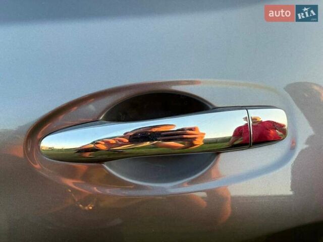 Серый Ниссан Rogue, объемом двигателя 2.49 л и пробегом 93 тыс. км за 19700 $, фото 10 на Automoto.ua