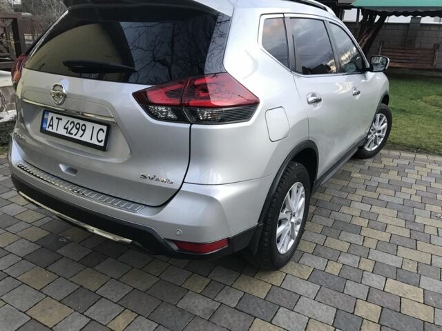 Серый Ниссан Rogue, объемом двигателя 2.5 л и пробегом 42 тыс. км за 16500 $, фото 3 на Automoto.ua