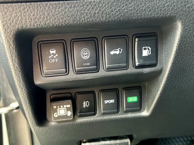 Сірий Ніссан Rogue, об'ємом двигуна 2.5 л та пробігом 115 тис. км за 15700 $, фото 5 на Automoto.ua