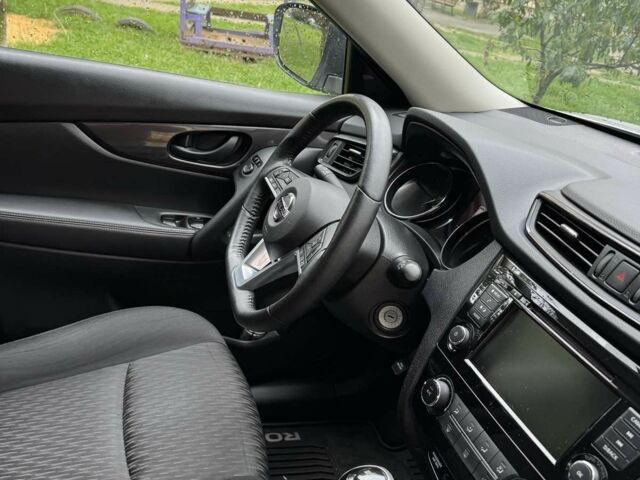 Сірий Ніссан Rogue, об'ємом двигуна 2.5 л та пробігом 29 тис. км за 332 $, фото 6 на Automoto.ua