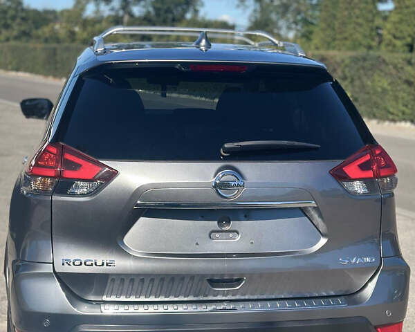 Серый Ниссан Rogue, объемом двигателя 2.49 л и пробегом 74 тыс. км за 16999 $, фото 1 на Automoto.ua