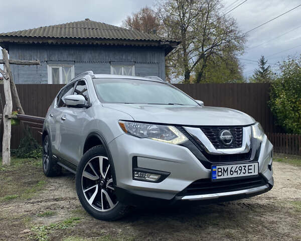 Серый Ниссан Rogue, объемом двигателя 2.5 л и пробегом 170 тыс. км за 14999 $, фото 1 на Automoto.ua