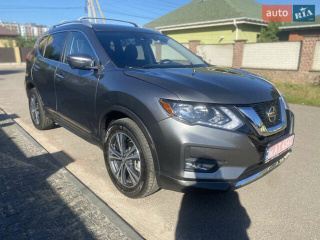 Сірий Ніссан Rogue, об'ємом двигуна 2.49 л та пробігом 217 тис. км за 15900 $, фото 10 на Automoto.ua