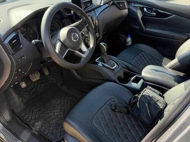 Серый Ниссан Rogue, объемом двигателя 2 л и пробегом 101 тыс. км за 10500 $, фото 5 на Automoto.ua