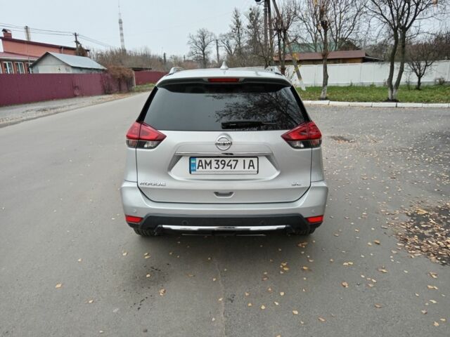 Сірий Ніссан Rogue, об'ємом двигуна 2.5 л та пробігом 138 тис. км за 16800 $, фото 6 на Automoto.ua