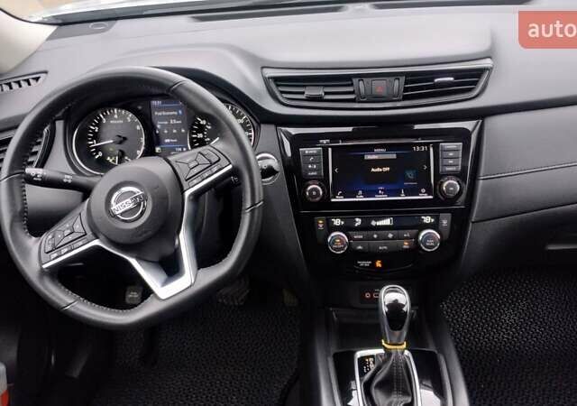 Серый Ниссан Rogue, объемом двигателя 2.49 л и пробегом 68 тыс. км за 16900 $, фото 9 на Automoto.ua