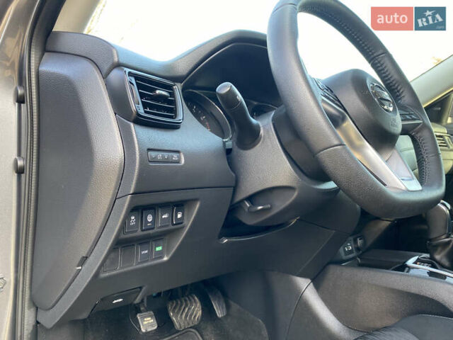 Серый Ниссан Rogue, объемом двигателя 2.5 л и пробегом 72 тыс. км за 15999 $, фото 35 на Automoto.ua