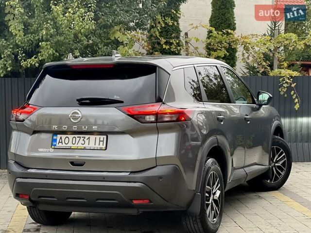Сірий Ніссан Rogue, об'ємом двигуна 2.49 л та пробігом 83 тис. км за 21000 $, фото 8 на Automoto.ua