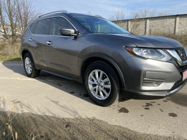 Серый Ниссан Rogue, объемом двигателя 2.5 л и пробегом 72 тыс. км за 15999 $, фото 7 на Automoto.ua