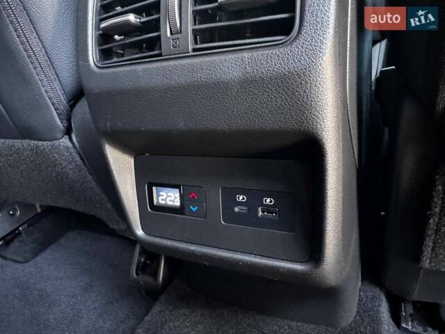 Серый Ниссан Rogue, объемом двигателя 2.49 л и пробегом 65 тыс. км за 28000 $, фото 11 на Automoto.ua