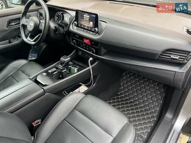 Сірий Ніссан Rogue, об'ємом двигуна 2.49 л та пробігом 83 тис. км за 21000 $, фото 27 на Automoto.ua