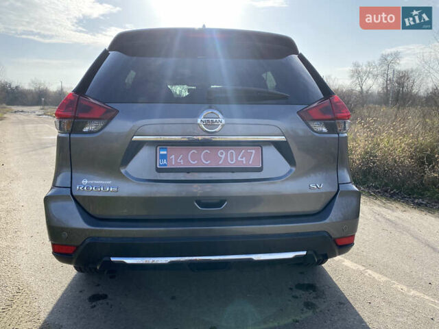 Серый Ниссан Rogue, объемом двигателя 2.5 л и пробегом 72 тыс. км за 15999 $, фото 6 на Automoto.ua