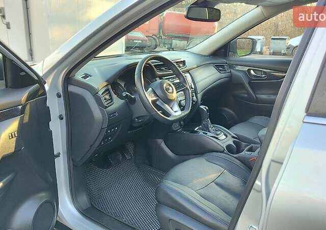 Сірий Ніссан Rogue, об'ємом двигуна 2.5 л та пробігом 22 тис. км за 17999 $, фото 11 на Automoto.ua
