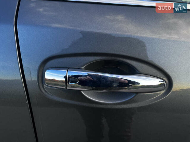 Сірий Ніссан Rogue, об'ємом двигуна 2.49 л та пробігом 91 тис. км за 17700 $, фото 12 на Automoto.ua