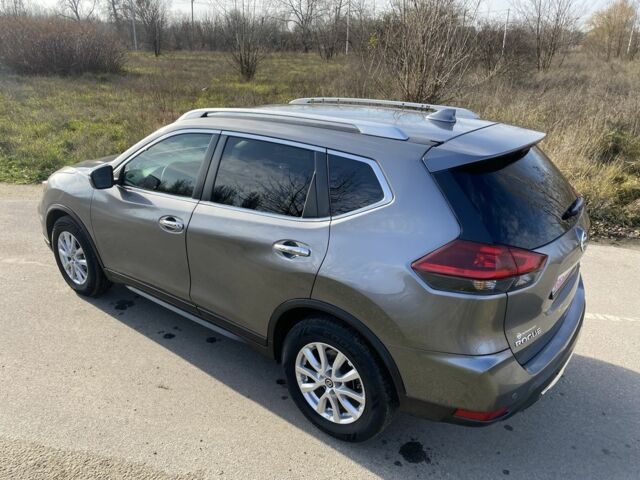 Серый Ниссан Rogue, объемом двигателя 2.5 л и пробегом 72 тыс. км за 15999 $, фото 10 на Automoto.ua