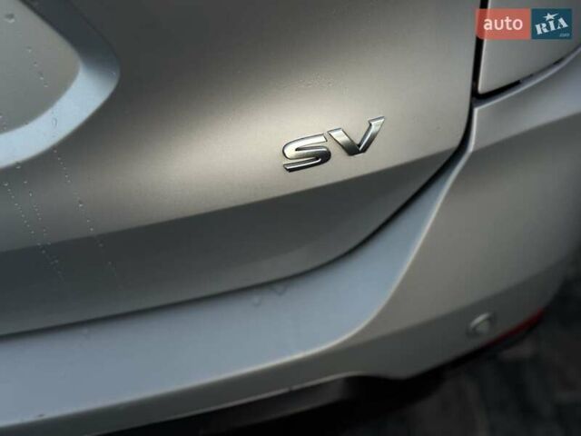 Серый Ниссан Rogue, объемом двигателя 2.49 л и пробегом 180 тыс. км за 11300 $, фото 17 на Automoto.ua